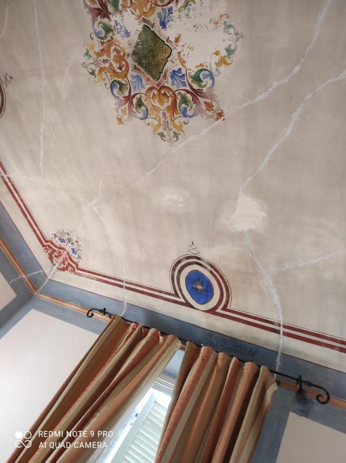 Residence Via Benamati Cagli Luaran gambar