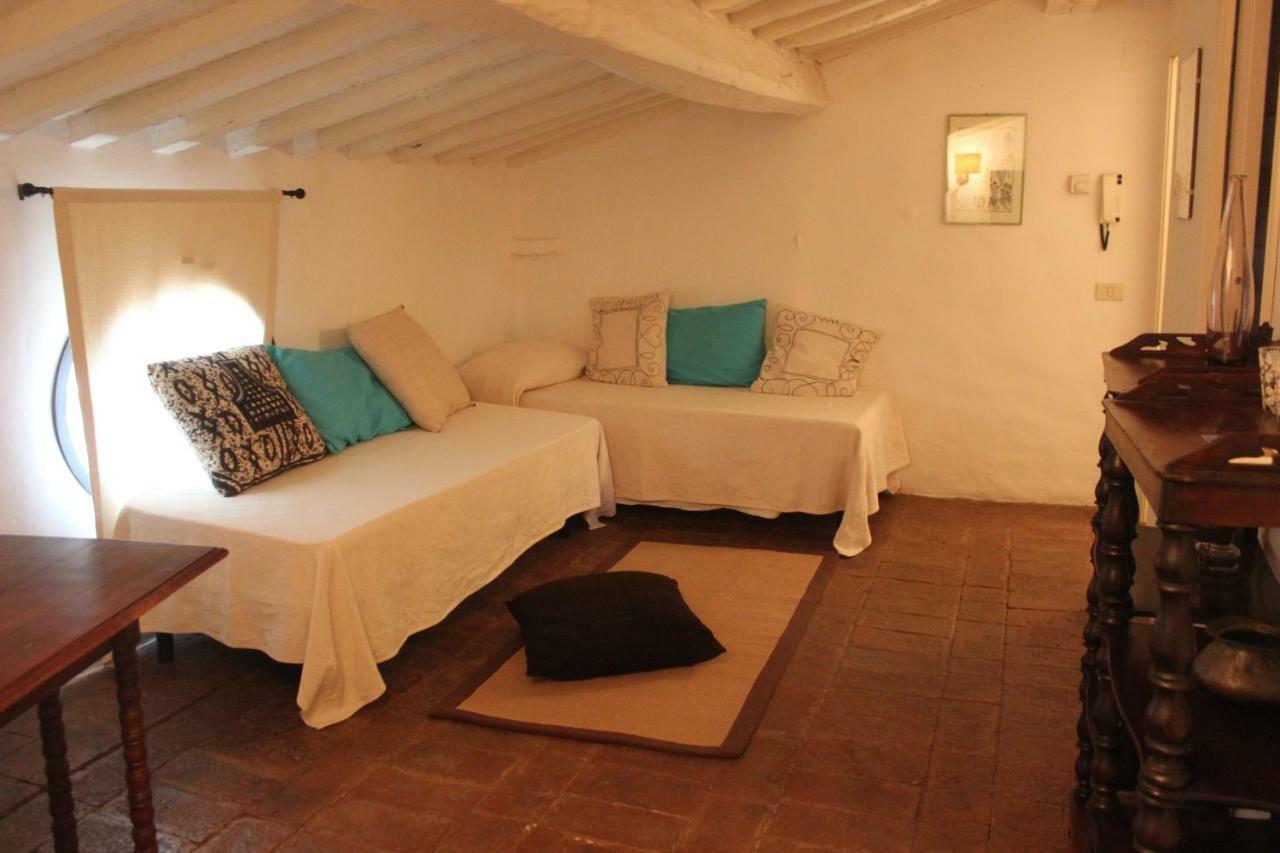 Residence Via Benamati Cagli Luaran gambar